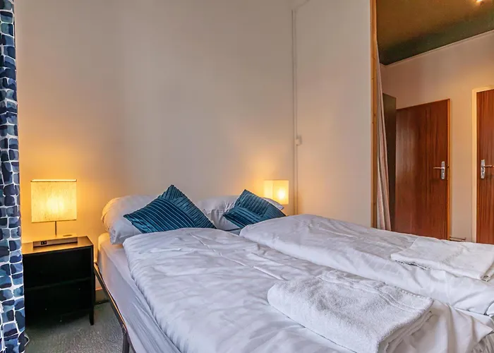 Διαμέρισμα Vienna's Finest Spacious 2br & 1lr