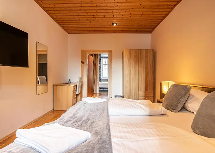 Διαμέρισμα Vienna's Finest Spacious 2br & 1lr Βιέννη