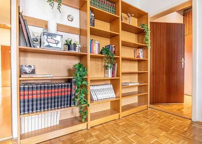 Vienna's Finest Spacious 2br & 1lr Βιέννη